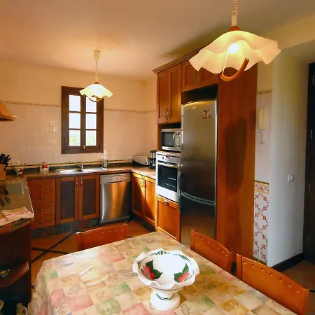 Casa Strelizia - *