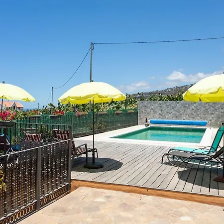 Hébergement de vacances Casa Strelizia - *