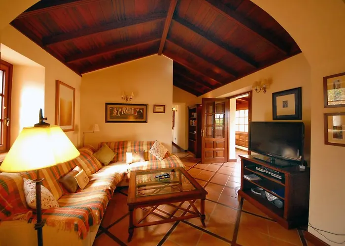 Holiday home Casa Strelizia - *