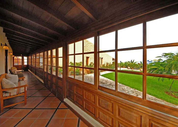 Holiday home Casa Strelizia -