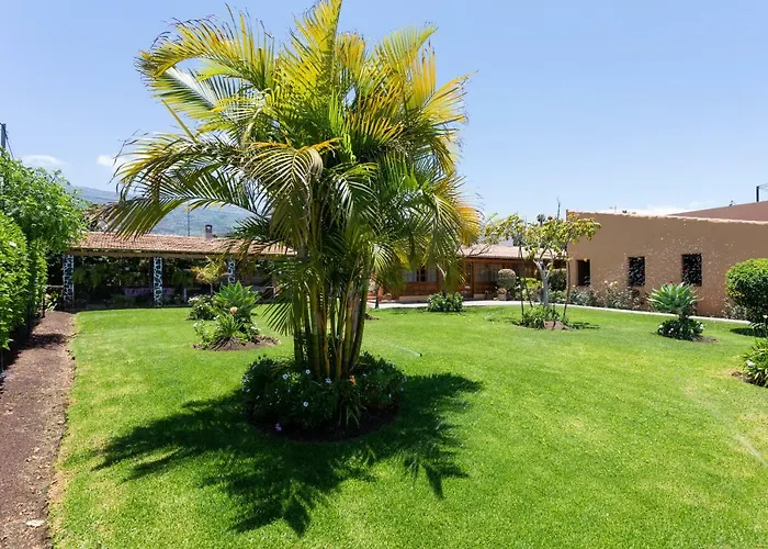 Holiday home Casa Strelizia -